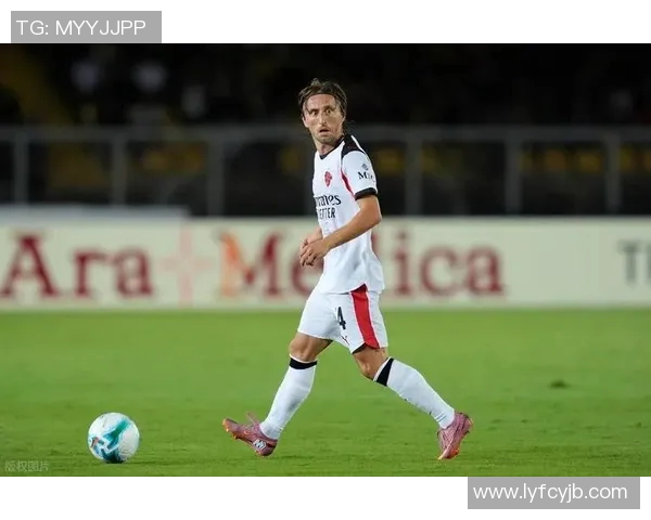 莫德里奇评分出炉:是高光还是低迷? 莫德里奇评分出炉:是高光还是低迷?