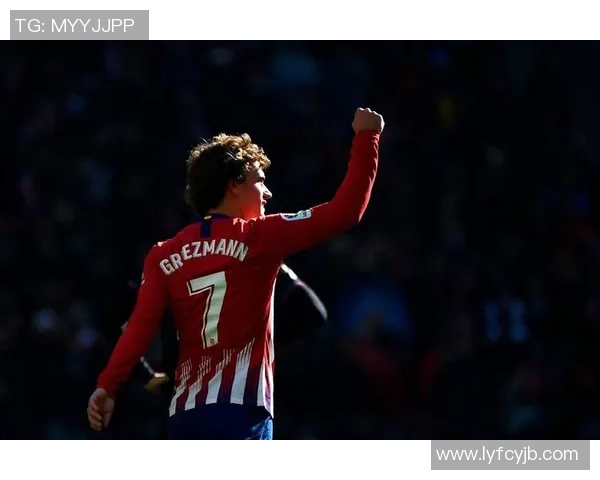 格列兹曼情绪失控与主教练当众爆发冲突引发球队内部矛盾升级